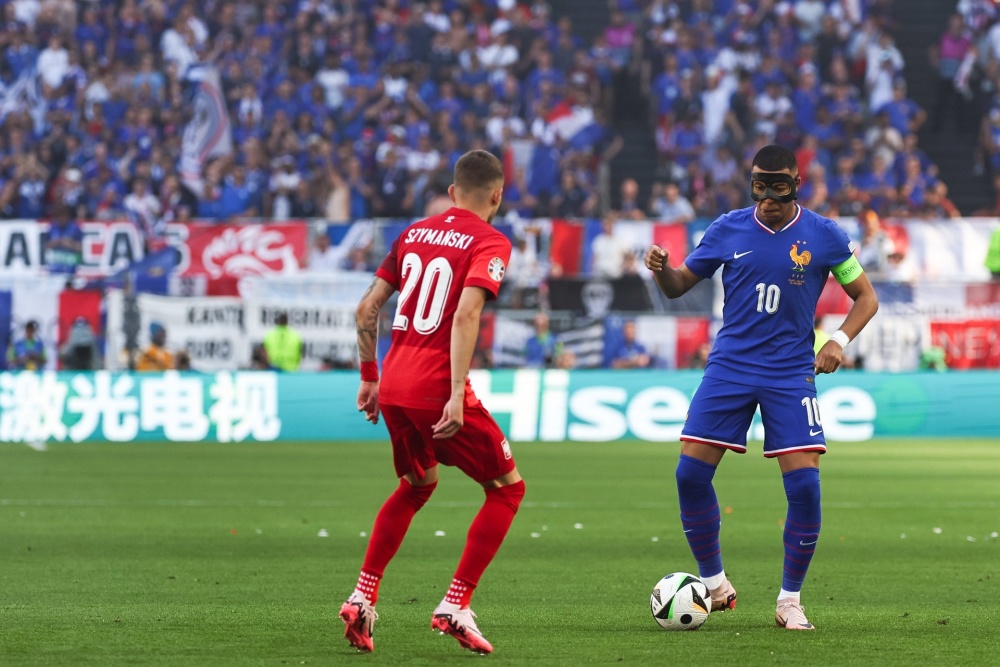 加拿大轻取波兰，格列兹曼统治全场的简单介绍